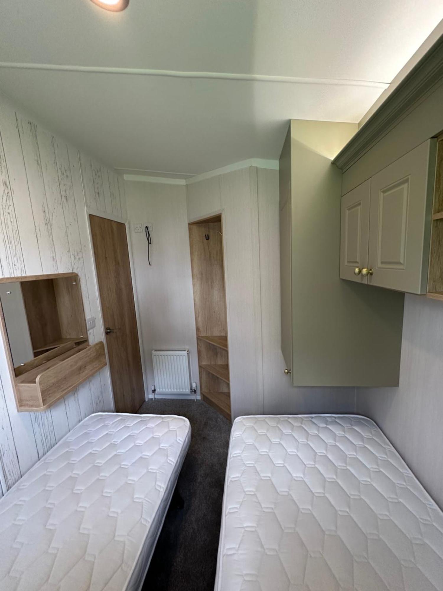 Presthaven Resort 3 Bedroom Luxury Gold 2024 Caravan Talacre Exteriör bild