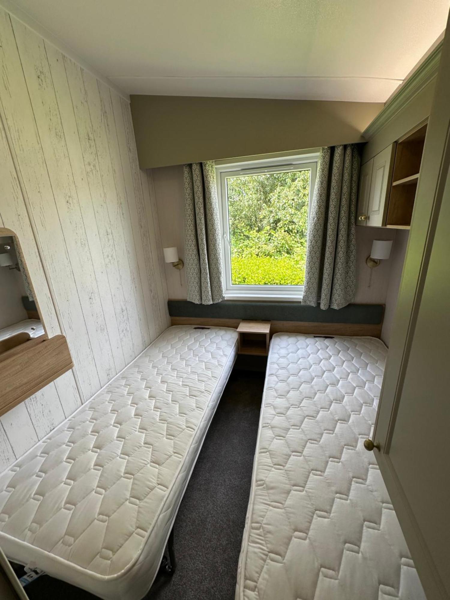 Presthaven Resort 3 Bedroom Luxury Gold 2024 Caravan Talacre Exteriör bild
